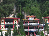 Pi Li Dong (Perak Cave) Buddhist Cave Temple, Ipoh, Perak Darul Ridzuan, Malaysia Site LINK
