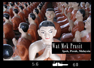 Buddhist Temple with hundreds of Buddha Images in Ipoh, Wat Mek prasit