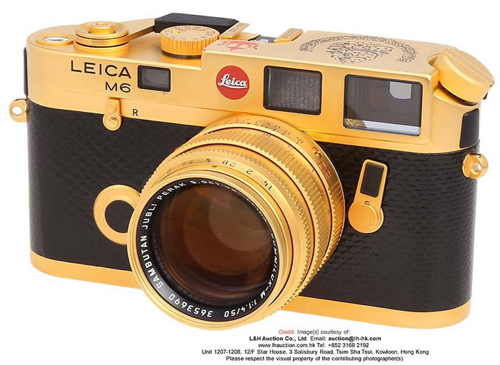 Leica M6 Sultan of Brunei in black leather design by L&H Auction House, Hong Kong