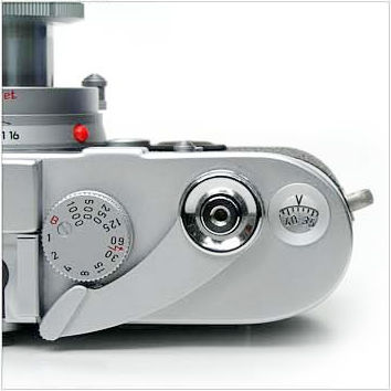 Leica M6J showcase Front view with ELMAR 1:2.8/50mm by J-camera.KR