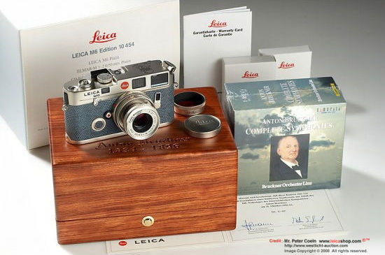 Leica M6 Platinum Anton Bruckener 1824~1896 100 years Edition, 1996 complete outfit with CDs