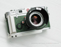  Leica M6 Chrome, Colombo '92 Special 500th Anniversary Edition rangefinder camera model with lens and chrome hand grip