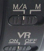 M/A mode switch and VR control for AF-S VR 24/120mm zoom lens
