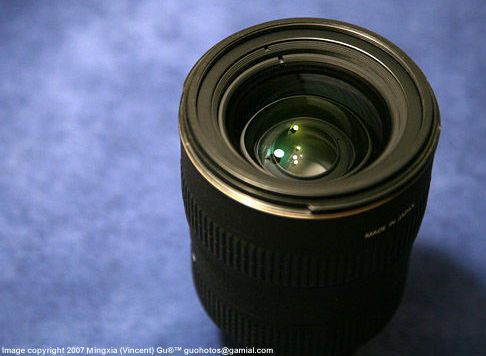 Nikon AF Zoom Nikkor 28-70mm f/2.8 IF-ED  front lens element view 