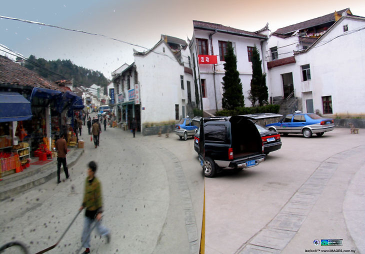 Street life at the foothill  of Jiu Hua Shan,  sacre Buddhist spot in China