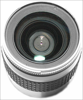 Silver version of the Nikon AF-G zoom Nikkor 28-80mm f/3.3~5.6D zoom lens