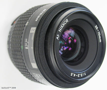 Nikon's AF Zoom Nikkor 35-70mm f/3.3~4.5S wideangle-telephoto zoom lens - first version, 1986
