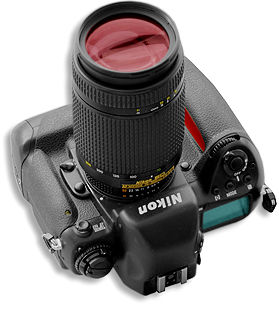 Nikon AF Zoom Nikkor 70-300mm f/4~5.6D ED with NikonF5