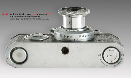 Base section view of an early  Seiki-Kogaku Canon Hansa rangefinder camera model, 1935/6