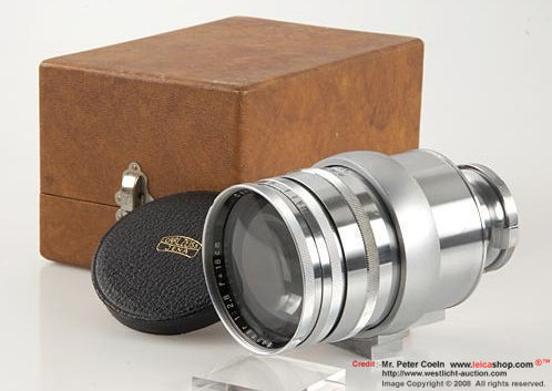 Carl Zeiss Jena Sonnar 2.8/18cm, very rare chrome Olympia-Sonnar with direct mount for Contax, cap, original leather covered wooden box. Approx. year of production:- Year: 1936 highly collectible