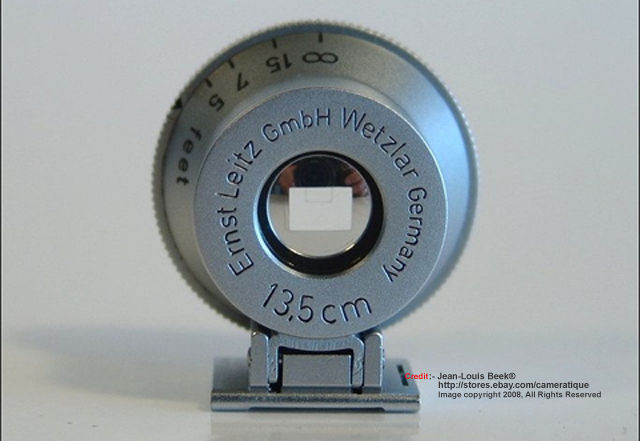 Back view of a Leitz / Leica Brightline Optical Finder 13.5cm / 135mm Telephoto lenses 