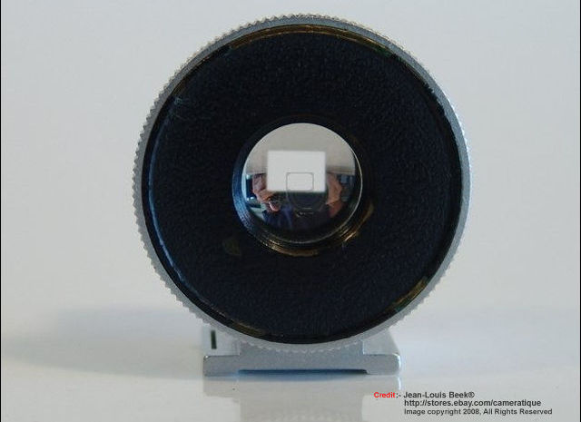 Front view of Leitz / Leica Brightline Optical Finder 13.5cm / 135mm Telephoto lenses 