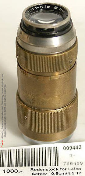 Old, brass version of the Rodenstock 10.5cm 1: 4.5 telephoto lens Leica Screw Mount