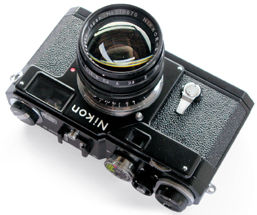 Photo Gallery on Nikon S3 Millennium 2000 Limited Edition Black rangefinder camera with matching Black Nikkor-S 50mm f/1.4