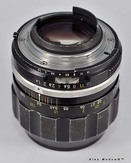 Nikkor-N.C Auto 1:1.4 f=35mm Nikkor by A.Medow
