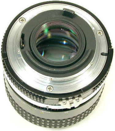 Nikon Nikkor 28mm f/2.0 wideangle lens Ai version REAR lens mount
