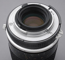Rear Lens Mount.jpg (27k) Loading ...