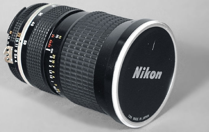 25-50mm f/4.0.jpg (52k) Loading .........