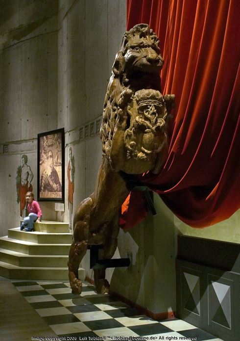 VASA museum by Leif Tobias 68k Jpeg Loading ....