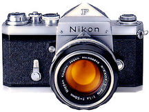 Nikon F.jpg (13k)