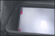 screenhold.jpg