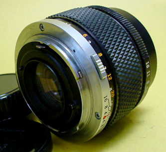 85mmf2OMc.jpg (31k) Loading ...