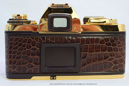 Rear Section Pentax LX Gold, 1981