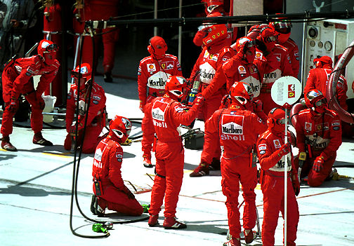 The men at work.jpg (23k) Loading...