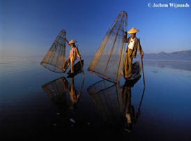 Burma Lake Inya.jpg