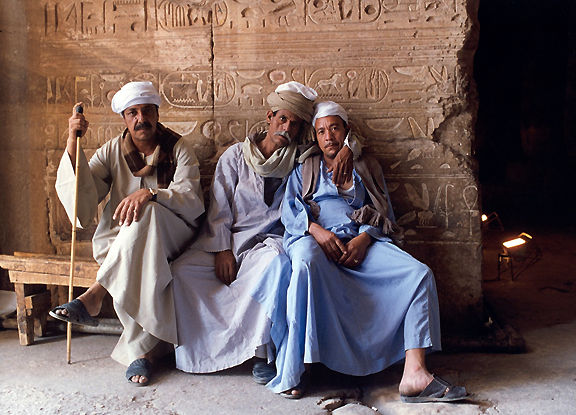 TED's Egypt 1992.jpg (73k) Loading...